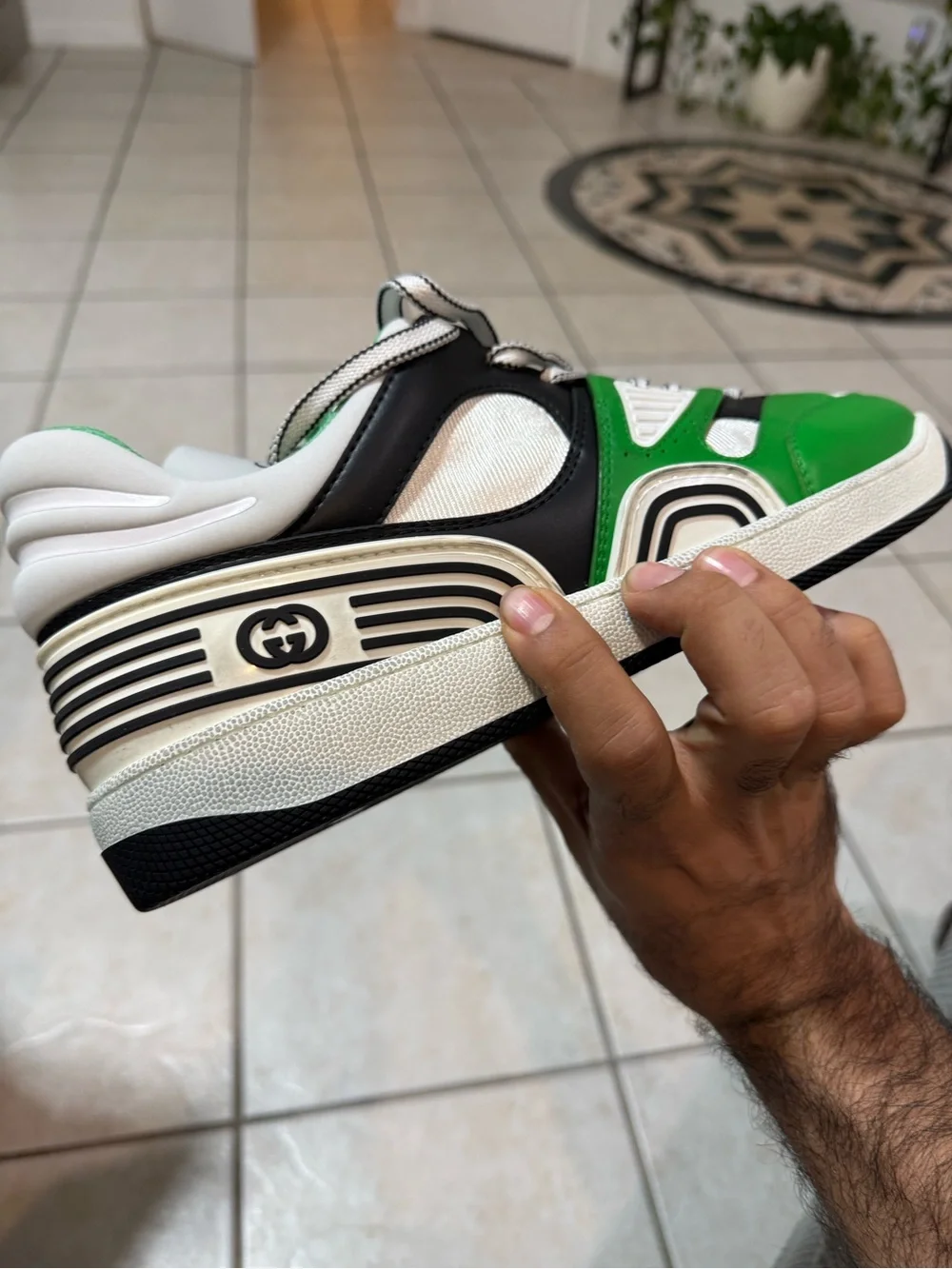 Gucci Green, White and Black Low-Top Sneakers